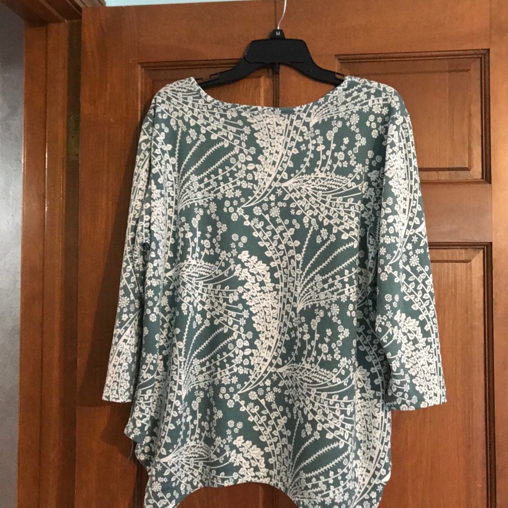 Tunic - Picture 2 of 2